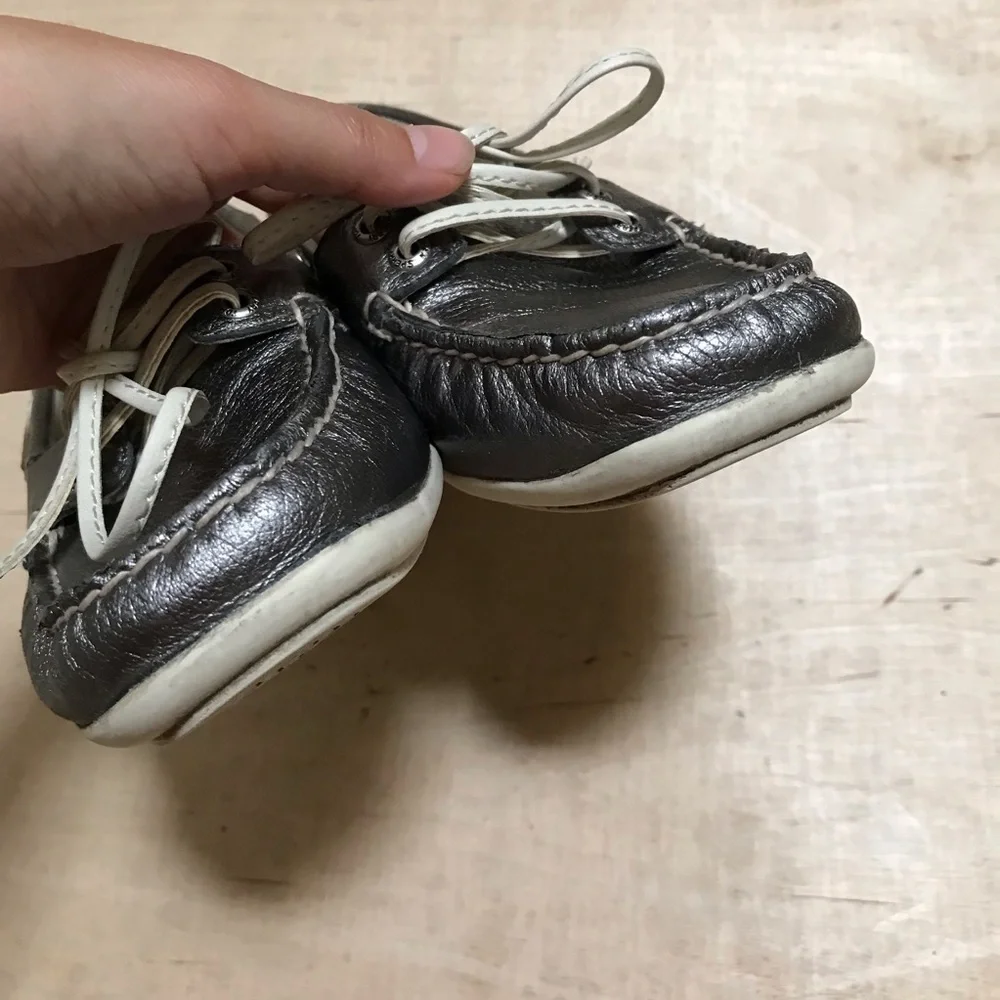 Sperry Top Sider Metallic Silver Sparkle Loafers  Slide On Women’s Size 7.5